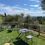 Oliveta Del Con Grande Giardino 500mt Dal Centro 別荘