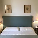 Oliveta Del Con Grande Giardino 500mt Dal Centro シエーナ