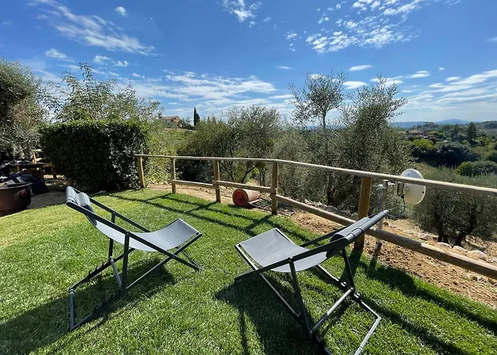 Oliveta Del Con Grande Giardino 500mt Dal Centro בית נופש סיינה