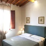 Oliveta Del Con Grande Giardino 500mt Dal Centro
